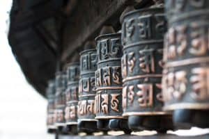 Kathmandu. Swayambunath - młynki modlitewne